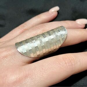 New Elegant Silver 925 Textured Ring